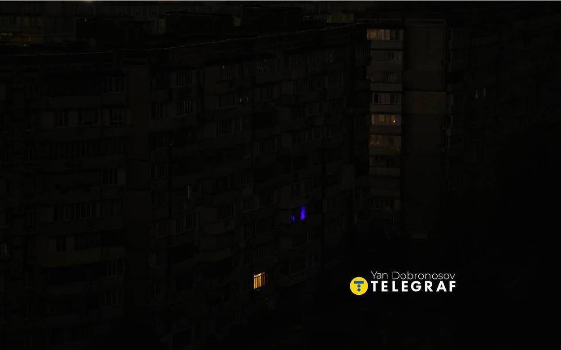 普京下狠手<strong></p>
<p>宏鑫機械設(shè)備有限公司
</strong>，俄軍讓烏克蘭斷水?dāng)嚯娨黄诎?，一夜間炸回石器時代:宏鑫機械設(shè)備有限公司
