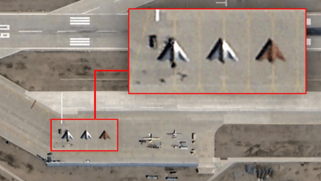 全球首次！中國隱身攻擊無人機已實戰(zhàn)部署，GJ-11亮相中印邊境:宏鑫機械設(shè)備有限公司
