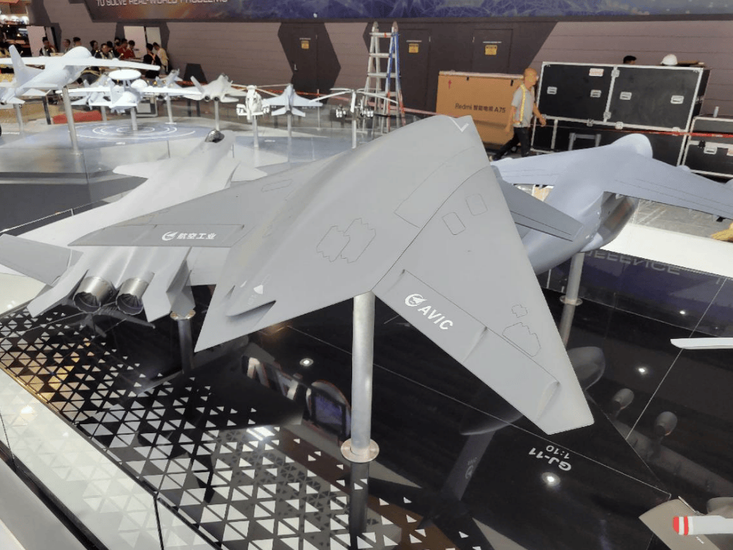 全球首次！中國隱身攻擊無人機(jī)已實(shí)戰(zhàn)部署<strong></p>
<p>宏鑫機(jī)械設(shè)備有限公司
</strong>，GJ-11亮相中印邊境:宏鑫機(jī)械設(shè)備有限公司
