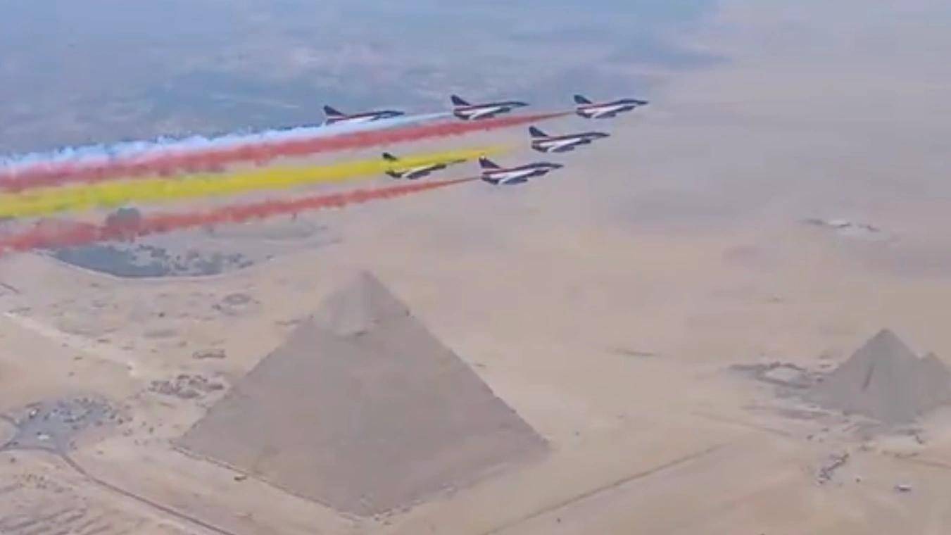 怕被殲10搶單了？美媒：暫停八年后<strong></p>
<p>宏鑫機械設(shè)備有限公司
</strong>，法國緊急向埃及交付陣風戰(zhàn)機:宏鑫機械設(shè)備有限公司
