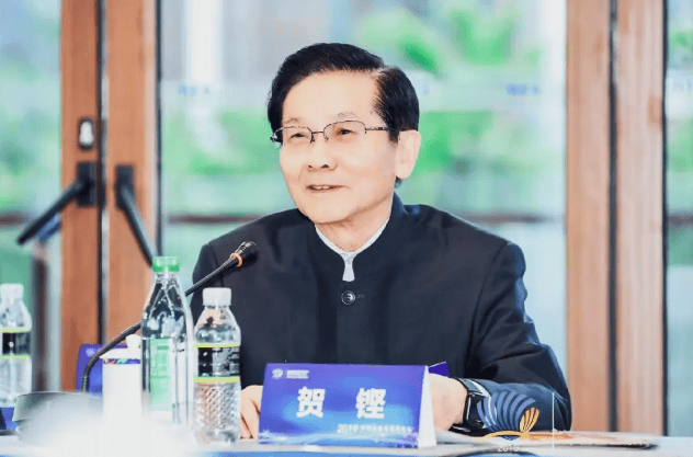 如何調(diào)整收入分配？原高官支招：消費(fèi)不是刺激出來的 多想想怎么漲工資:宏鑫機(jī)械設(shè)備有限公司
