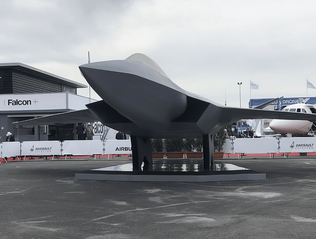 學(xué)福建艦上電磁彈射！法國(guó)7萬噸新航母<strong></p>
<p>宏鑫機(jī)械設(shè)備有限公司
</strong>，注定又要被美國(guó)坑一把:宏鑫機(jī)械設(shè)備有限公司
