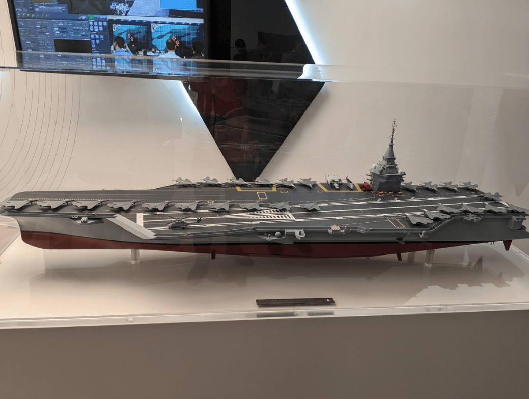 學(xué)福建艦上電磁彈射！法國(guó)7萬噸新航母<strong></p>
<p>宏鑫機(jī)械設(shè)備有限公司
</strong>，注定又要被美國(guó)坑一把:宏鑫機(jī)械設(shè)備有限公司
