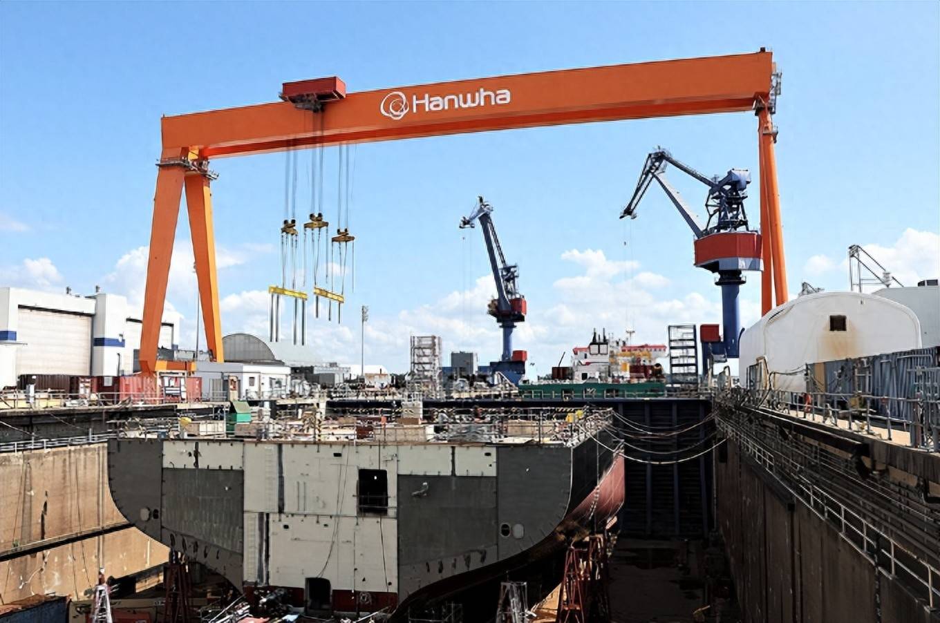 韓國咎由自取，收到中方制裁令的當(dāng)天，李在明就知道事情鬧大了，須提防著點(diǎn)美國！:宏鑫機(jī)械設(shè)備有限公司
