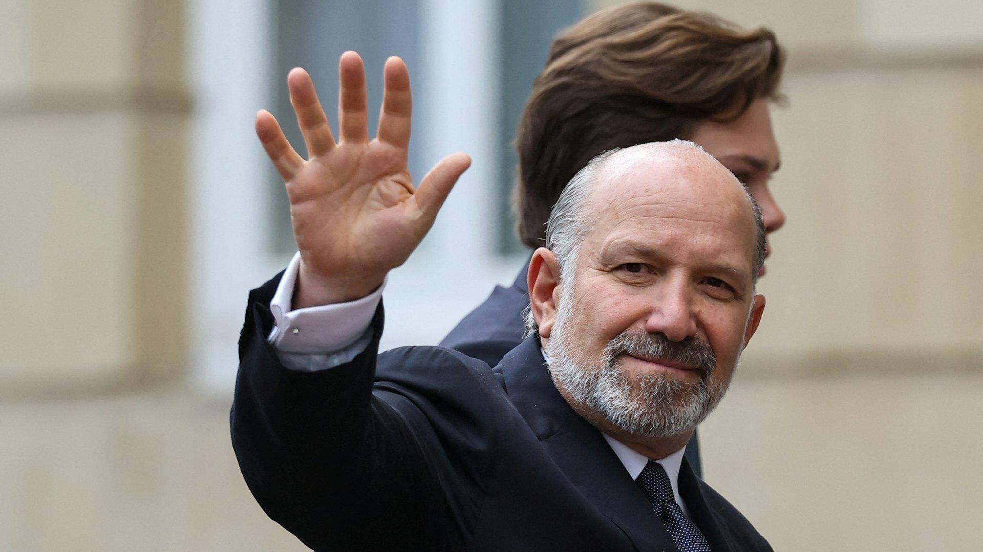 被中方反制打痛<strong></p>
<p>宏鑫機(jī)械設(shè)備有限公司
</strong>，特朗普對(duì)商務(wù)部長大發(fā)雷霆，你把和中國的事情搞砸了:宏鑫機(jī)械設(shè)備有限公司
