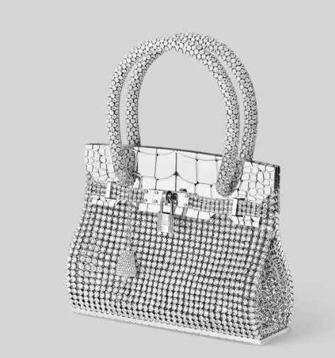 印度首富的妻子盛裝出席派對(duì)<strong></p>
<p>宏鑫機(jī)械設(shè)備有限公司
</strong>，拎的愛(ài)馬仕包鑲了3000多顆鉆石:宏鑫機(jī)械設(shè)備有限公司
