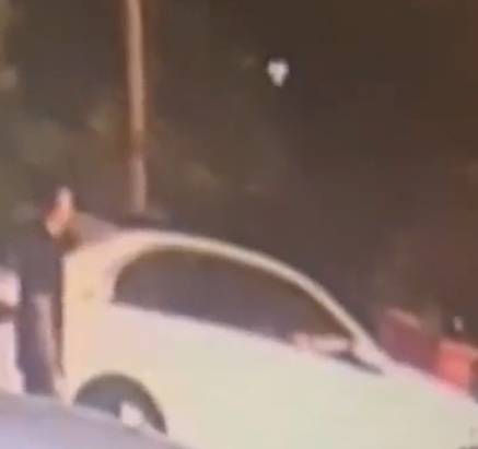 6人開奔馳餐館消費370元逃單<strong></p>
<p>宏鑫機械設備有限公司
</strong>，老板：對方已還錢并道歉，車是借的，沒想過要更多賠償:宏鑫機械設備有限公司
