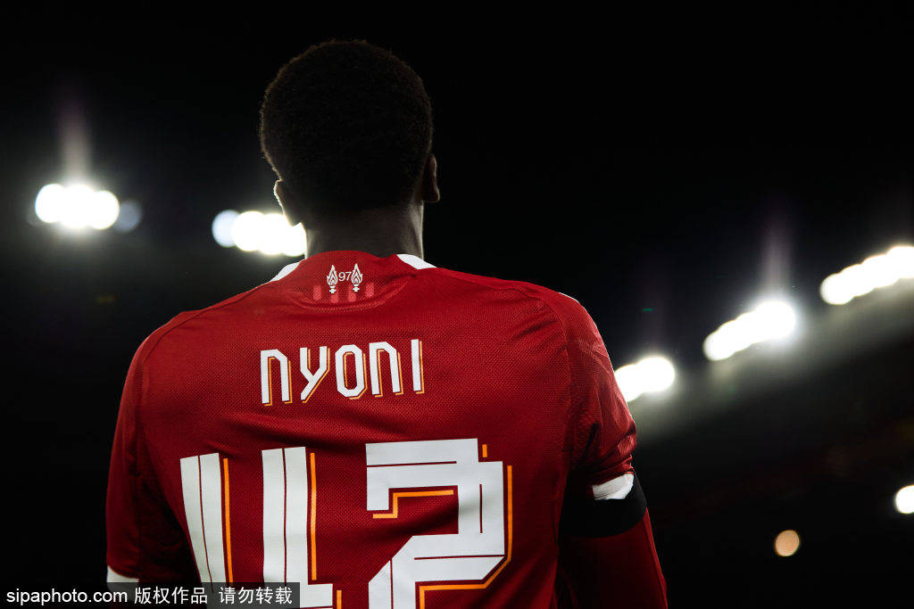 轉(zhuǎn)會市場波瀾再起:塞梅諾條款曝光<strong></p>
<p>宏鑫機械設(shè)備有限公司
</strong>,利物浦曼聯(lián)伺機而動:宏鑫機械設(shè)備有限公司