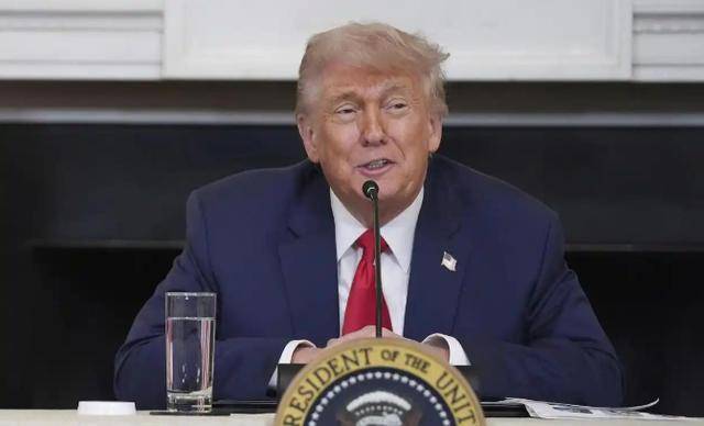 烏克蘭索要戰(zhàn)斧，特朗普改口：得先問普京！俄方給中國(guó)提了個(gè)醒？:宏鑫機(jī)械設(shè)備有限公司
