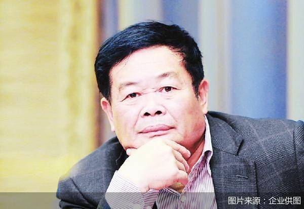 “玻璃大王”曹德旺提前退休:宏鑫機械設(shè)備有限公司
