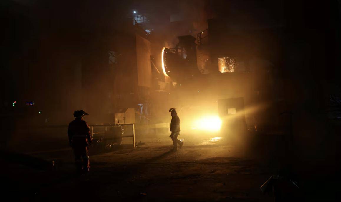 聯(lián)合國(guó)報(bào)告：稀土只是小試牛刀<strong></p>
<p>宏鑫機(jī)械設(shè)備有限公司
</strong>，2030中國(guó)將焊死美國(guó)再工業(yè)化大門:宏鑫機(jī)械設(shè)備有限公司
