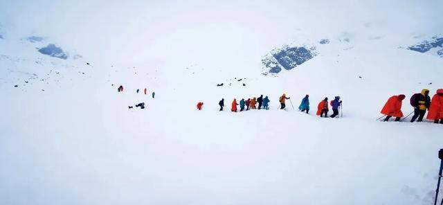 一年死亡近百人，他們?yōu)槭裁催€要去？:宏鑫機(jī)械設(shè)備有限公司
