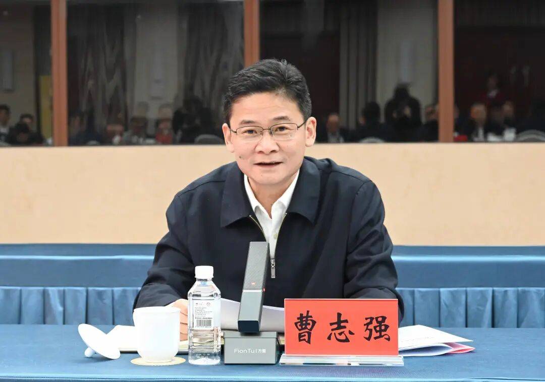 “75后”副部曹志強，已赴任廣西:宏鑫機械設備有限公司
