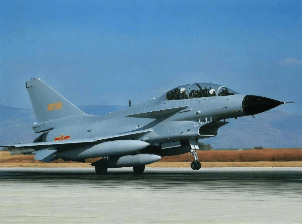 非洲上空<strong></p>
<p>宏鑫機(jī)械設(shè)備有限公司
</strong>，中國(guó)攻勢(shì)空軍出場(chǎng)，殲-10C萬里跨越，多國(guó)對(duì)華開放領(lǐng)空:宏鑫機(jī)械設(shè)備有限公司
