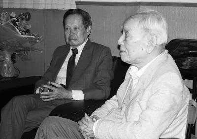 獨(dú)家|友人追憶楊振寧:<strong></p>
<p>宏鑫機(jī)械設(shè)備有限公司
</strong>他沒能二度獲諾獎(jiǎng)是一個(gè)遺憾:宏鑫機(jī)械設(shè)備有限公司