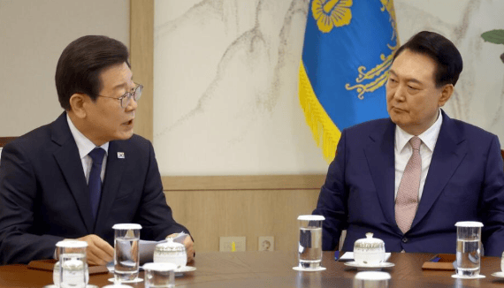 中美激烈交鋒之際<strong></p>
<p>宏鑫機械設備有限公司
</strong>，韓國闖出大禍！商務部官宣，收到中方制裁令的當天，李在明就知道事情麻煩了:宏鑫機械設備有限公司
