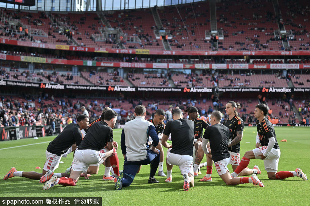 英超積分榜:阿森納3連勝19分領跑<strong></p>
<p>宏鑫機械設備有限公司
</strong>!曼城16分紅軍15分今晚雙紅會:宏鑫機械設備有限公司