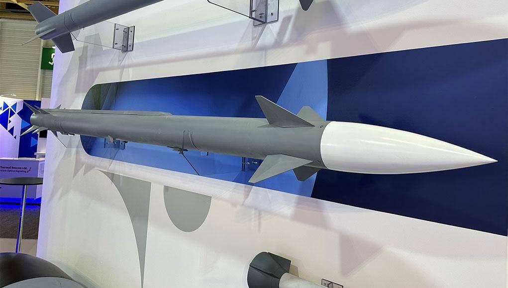 以色列用秘密導(dǎo)彈助印翻盤<strong></p>
<p>宏鑫機械設(shè)備有限公司
</strong>，性能直逼中國霹靂-15，空戰(zhàn)要變天？:宏鑫機械設(shè)備有限公司
