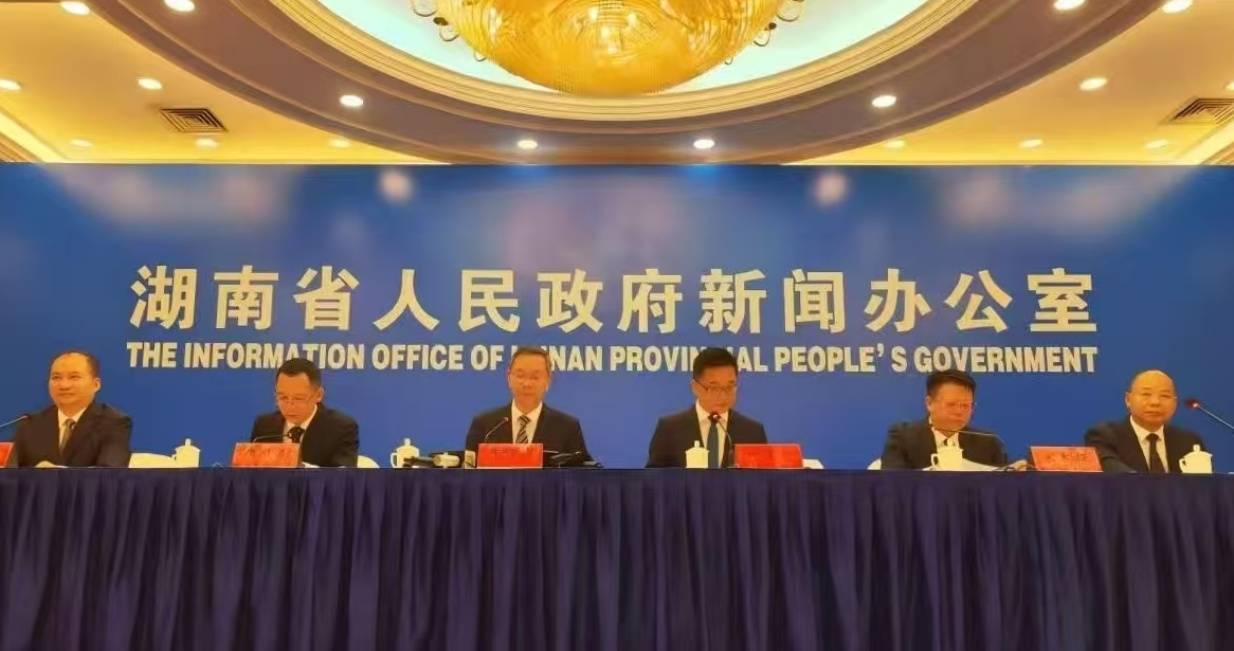 湖南株洲:地區(qū)生產(chǎn)總值增長(zhǎng)近千億 高質(zhì)量發(fā)展成色足:宏鑫機(jī)械設(shè)備有限公司