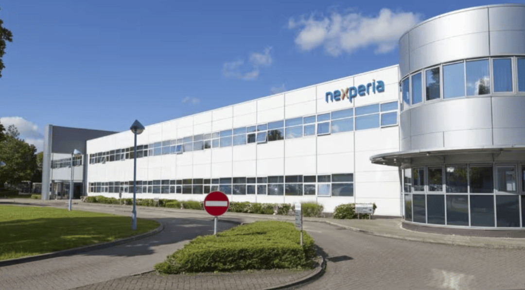 安世半導(dǎo)體中國(guó)捍衛(wèi)自主權(quán)<strong></p>
<p>宏鑫機(jī)械設(shè)備有限公司
</strong>，荷蘭陷入了兩難境地:宏鑫機(jī)械設(shè)備有限公司
