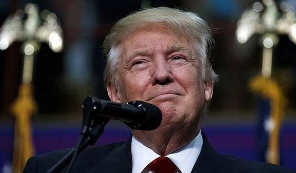 攻守移位了！眼見(jiàn)特朗普出盡“爛牌”，背后大佬坐不住了，下定決心親自出馬向中方交底:宏鑫機(jī)械設(shè)備有限公司
