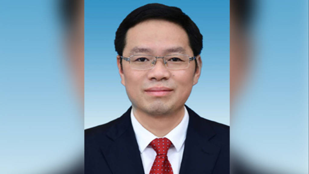 于都縣委書記黃法履新江西省文旅廳黨組成員:宏鑫機械設(shè)備有限公司
