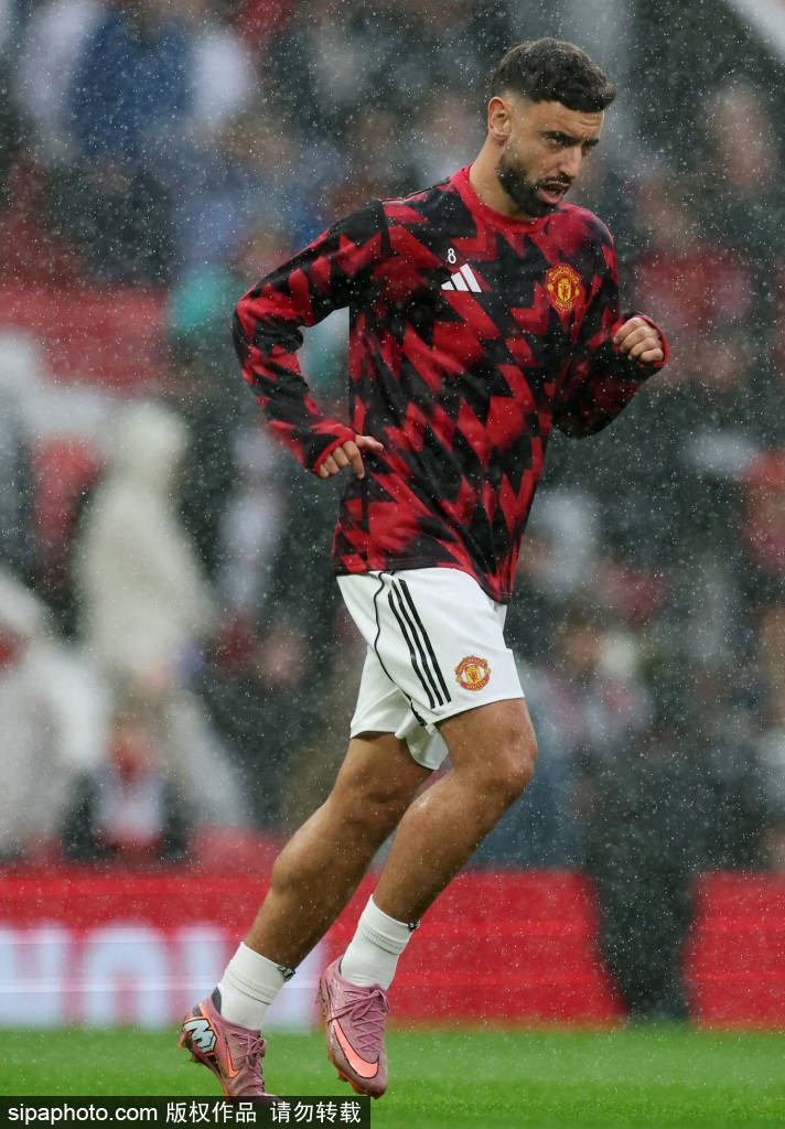 攻守異位！阿莫林曼聯(lián)一度只排第14，今絕殺利物浦僅少對手2分:宏鑫機械設(shè)備有限公司
