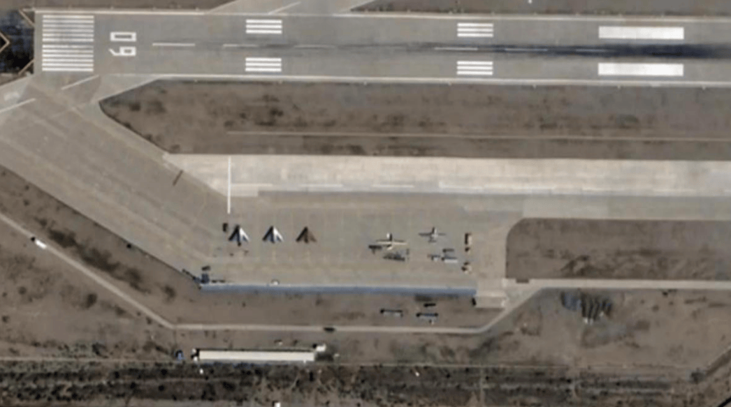 殲20攜無人作戰(zhàn)群亮劍，美媒贊嘆世界首創(chuàng)，印媒：就是針對印度！:宏鑫機(jī)械設(shè)備有限公司
