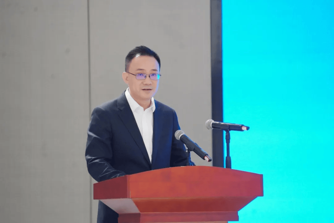 文旅部財(cái)務(wù)司副司長魏冀已赴江西景德鎮(zhèn)履新:宏鑫機(jī)械設(shè)備有限公司
