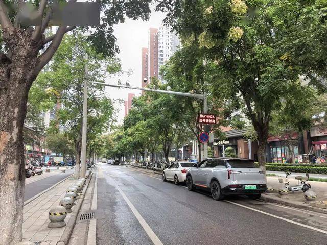 武漢多個小區(qū)接連宣布：免費對外開放<strong></p>
<p>宏鑫機械設(shè)備有限公司
</strong>！:宏鑫機械設(shè)備有限公司
