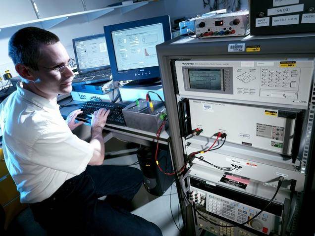 美國(guó)攻破中國(guó)授時(shí)中心！42款武器借品牌手機(jī)漏洞<strong></p>
<p>宏鑫機(jī)械設(shè)備有限公司
</strong>，鎖定北斗命脈？:宏鑫機(jī)械設(shè)備有限公司
