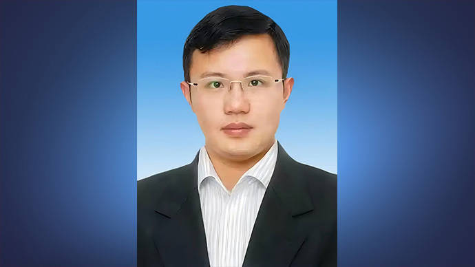 合肥市委常委、包河區(qū)委書記程雪濤已任亳州市委副書記:宏鑫機(jī)械設(shè)備有限公司
