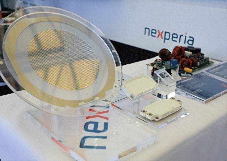 安世中國與荷蘭徹底脫鉤<strong></p>
<p>宏鑫機械設(shè)備有限公司
</strong>，薪水福利國內(nèi)發(fā)，員工有權(quán)拒絕外部指令:宏鑫機械設(shè)備有限公司
