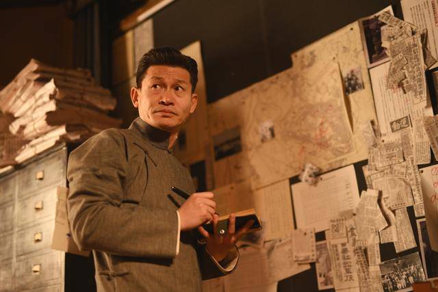 《沉默的榮耀》中出演谷正文出圈，演員余皚磊：保持“千人千面”，在創(chuàng)作的痛苦中快樂:宏鑫機(jī)械設(shè)備有限公司
