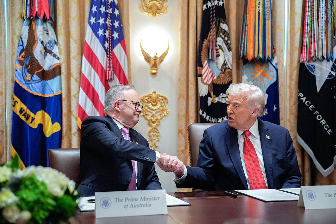 美澳簽協(xié)議，特朗普夸口：一年后將有好多稀土，都用不完:宏鑫機(jī)械設(shè)備有限公司
