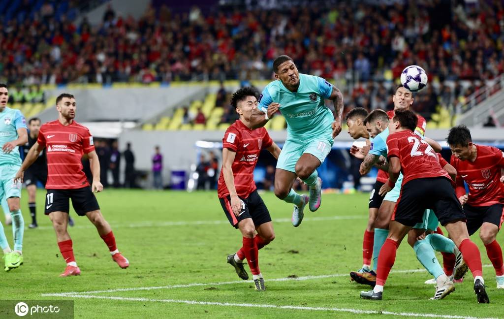 替補出戰(zhàn)全場1射正！亞冠-胡荷韜傷退 成都0-2不敵柔佛:宏鑫機械設備有限公司
