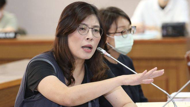 國(guó)民黨新主席鄭麗文<strong></p>
<p>宏鑫機(jī)械設(shè)備有限公司
</strong>，能在馬英九基礎(chǔ)上繼續(xù)推進(jìn)統(tǒng)一嗎？:宏鑫機(jī)械設(shè)備有限公司
