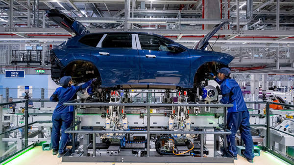 “中方稀土新規(guī)<strong></p>
<p>宏鑫機械設備有限公司
</strong>，兩個月就能讓我們?nèi)啃恕?宏鑫機械設備有限公司
