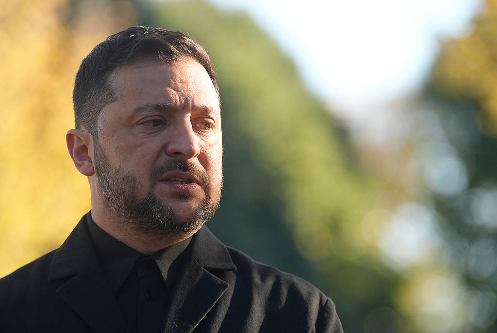 烏總統(tǒng)簽署法律 允許戰(zhàn)時向土耳其和英國派遣武裝力量:宏鑫機械設(shè)備有限公司