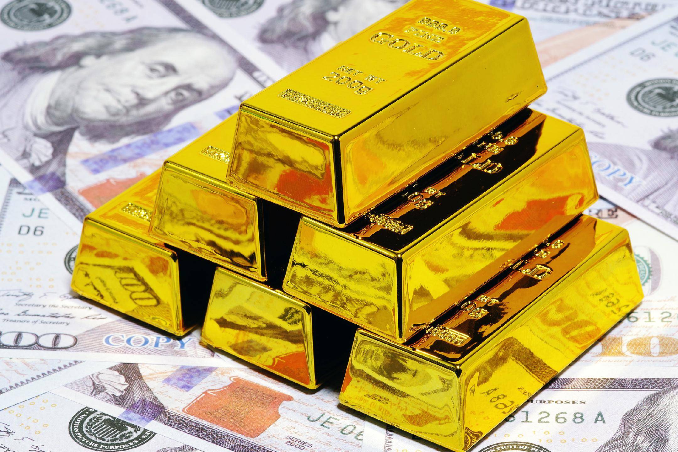 黃金暴跌<strong></p>
<p>宏鑫機(jī)械設(shè)備有限公司
</strong>，是“倒車接人”還是“頂部崩塌”？:宏鑫機(jī)械設(shè)備有限公司
