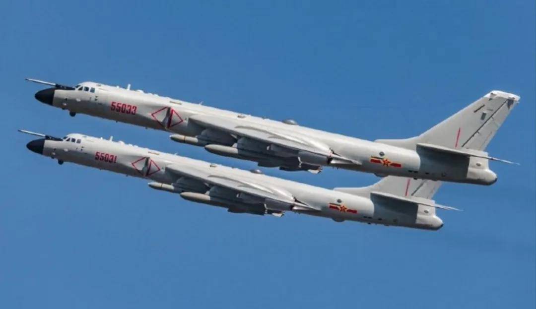 軍迷熱議<strong></p>
<p>宏鑫機械設(shè)備有限公司
</strong>！《艦載武器》曝光四發(fā)轟-6改進(jìn)方案：航程14000公里？:宏鑫機械設(shè)備有限公司
