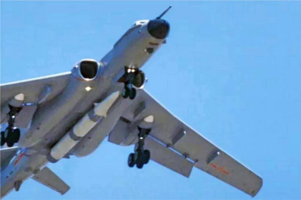 軍迷熱議<strong></p>
<p>宏鑫機械設(shè)備有限公司
</strong>！《艦載武器》曝光四發(fā)轟-6改進(jìn)方案：航程14000公里？:宏鑫機械設(shè)備有限公司
