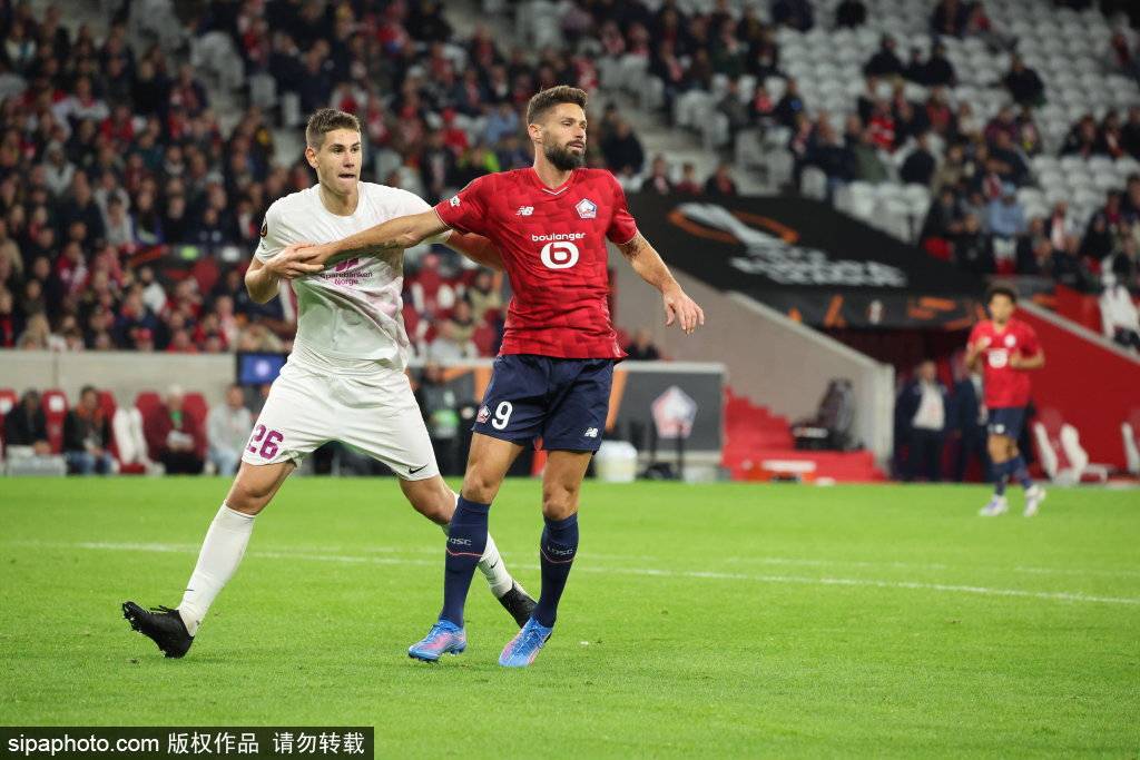 申花與首爾的亞冠較量：劉誠(chéng)宇與林加德的巔峰對(duì)決<strong></p>
<p>宏鑫機(jī)械設(shè)備有限公司
</strong>，戰(zhàn)術(shù)與情感的交織:宏鑫機(jī)械設(shè)備有限公司
